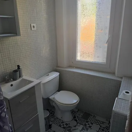 Charment Sureaux Apartmán *